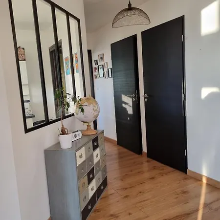Maison Contemporaine Au Coeur De Villa *
