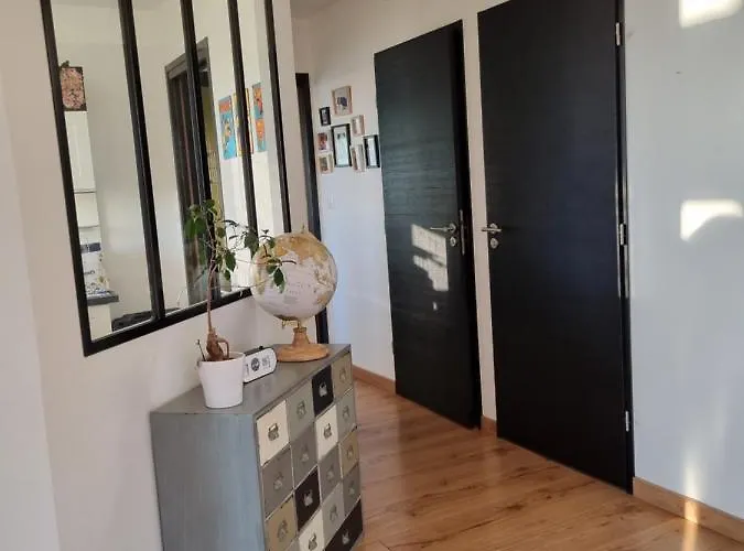 Maison Contemporaine Au Cœur De Villa *